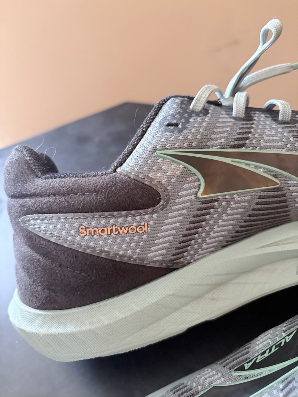 Altra x Smartwool Escalante - Picture 6 of 8